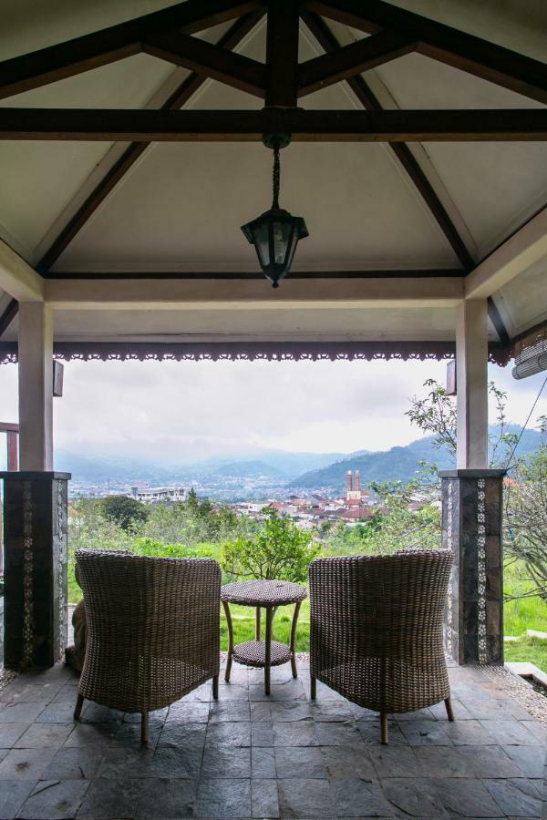 Shanty'S House Batu  Exterior foto
